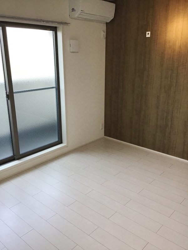 居室・リビング　エアコン付きで初期費用を抑えられます☆