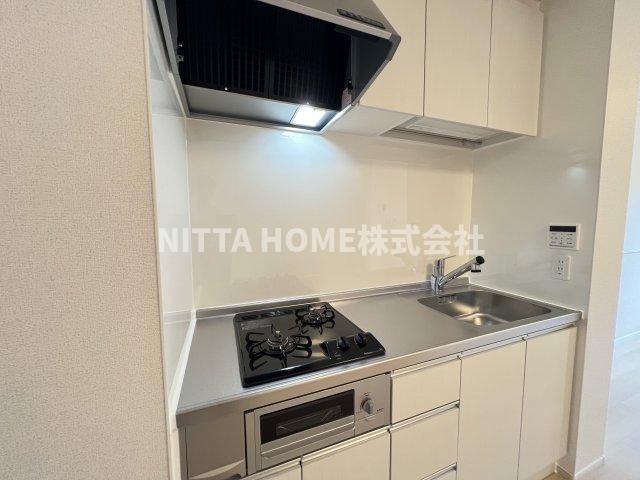 キッチン　お部屋を広々と使えるオープンキッチンです＊