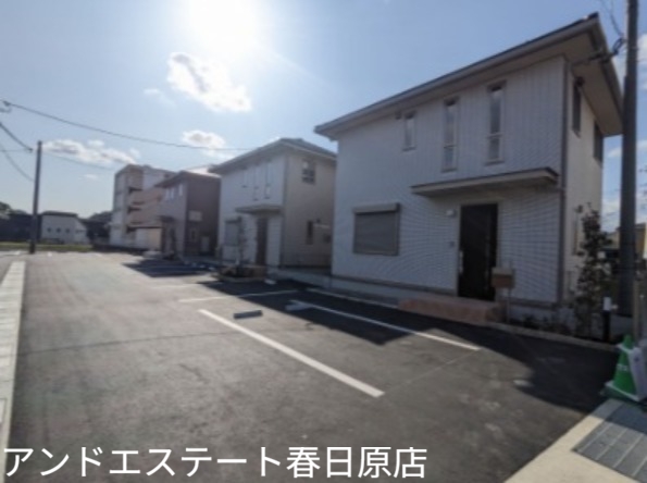 駐車場　駐車場２台無料