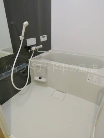 バス・シャワールーム　詳細は、ウィンドワード中の島店までご相談下さい。