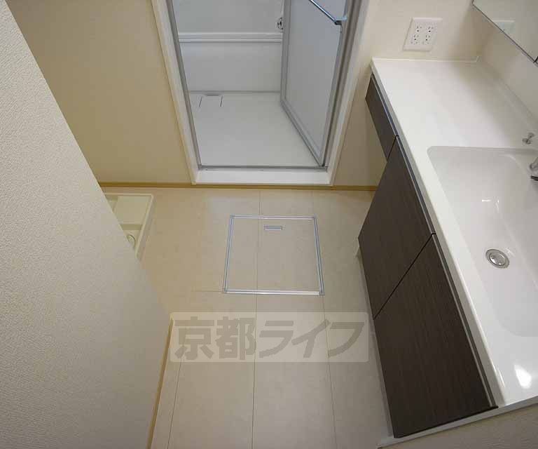 その他部屋・スペース　広めの脱衣所です。