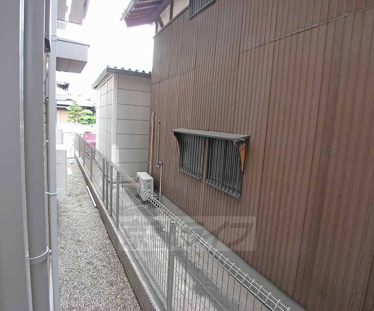 眺望　洋室の小窓からの景色です。