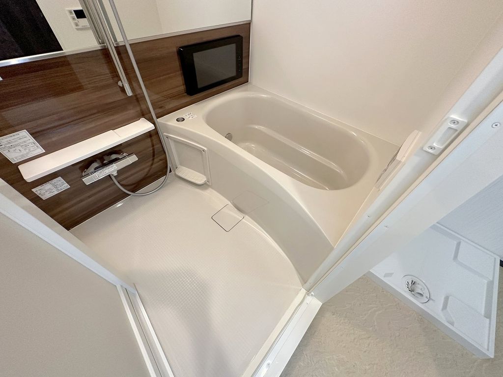 バス・シャワールーム　バス