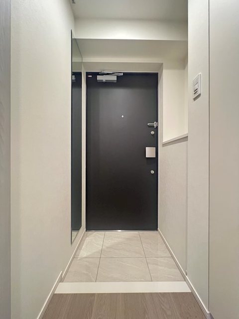 玄関　～同施工会社参考写真～