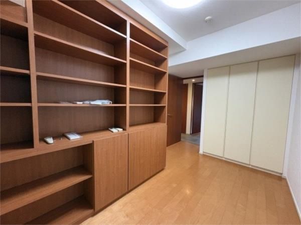 玄関　落ち着いた玄関です