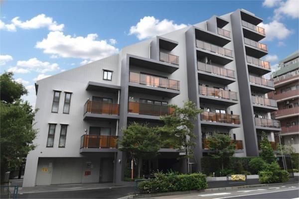 建物外観　外観は落ち着いています