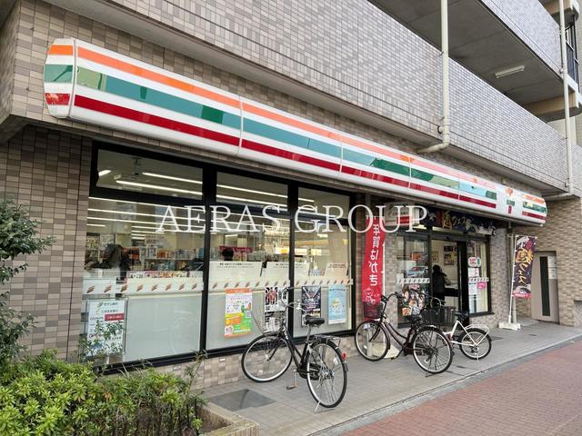 コンビニ　セブン-イレブン 荒川店（コンビニ）まで51m