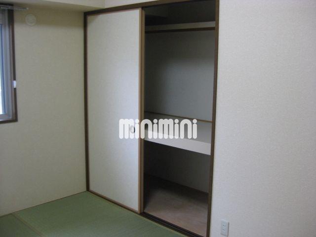 その他設備　全部屋に収納があります。