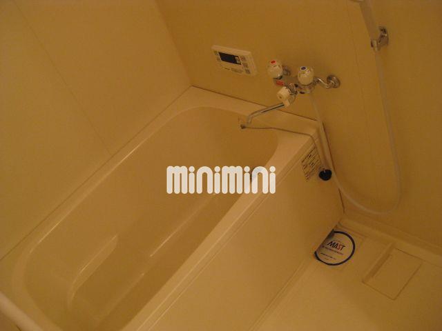 バス・シャワールーム　追い焚き付き。