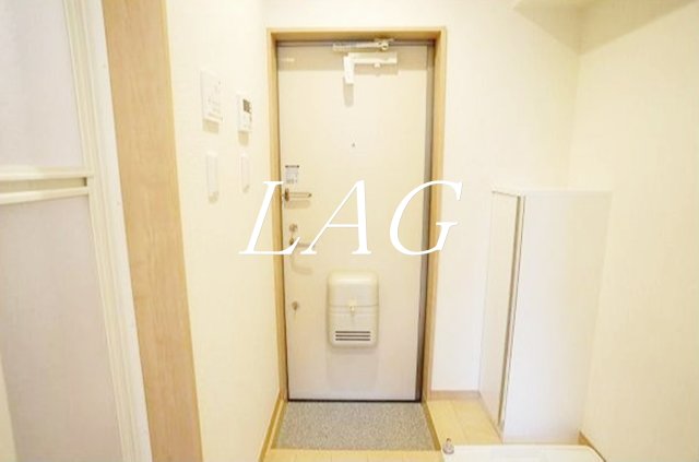 玄関　玄関です。