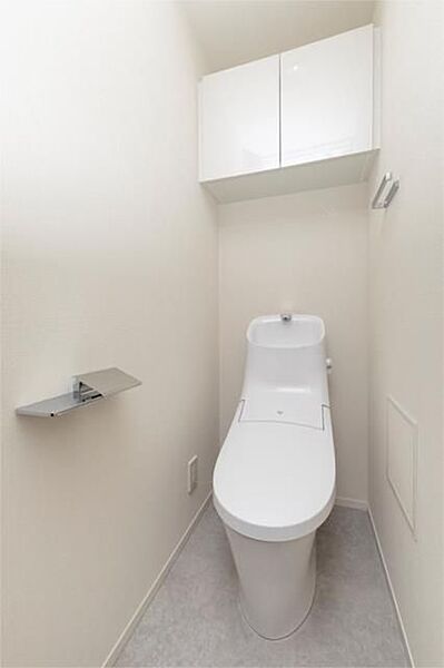 トイレ　※別部屋の参考写真です。