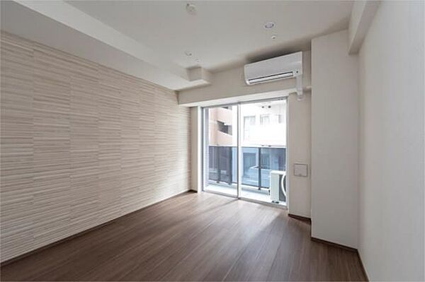 居室・リビング　※別部屋の参考写真です。