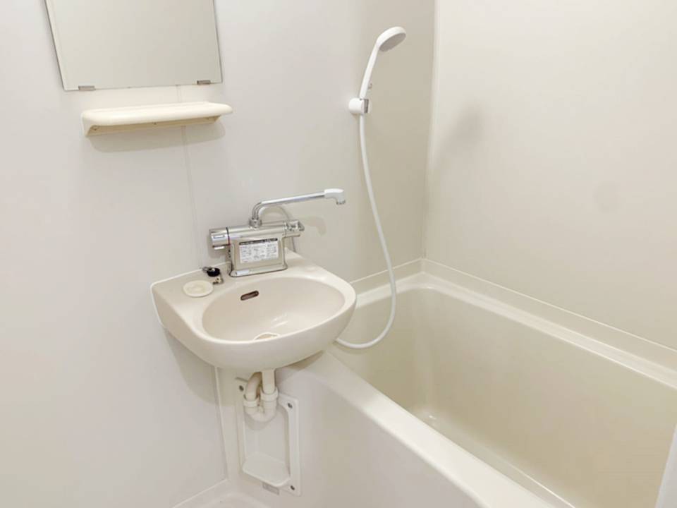 バス・シャワールーム　浴室