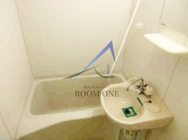 バス・シャワールーム　お風呂です。