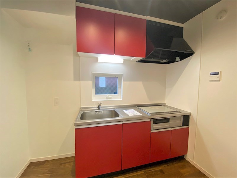 キッチン　3口IHクッキングヒーター付きシステムキッチン