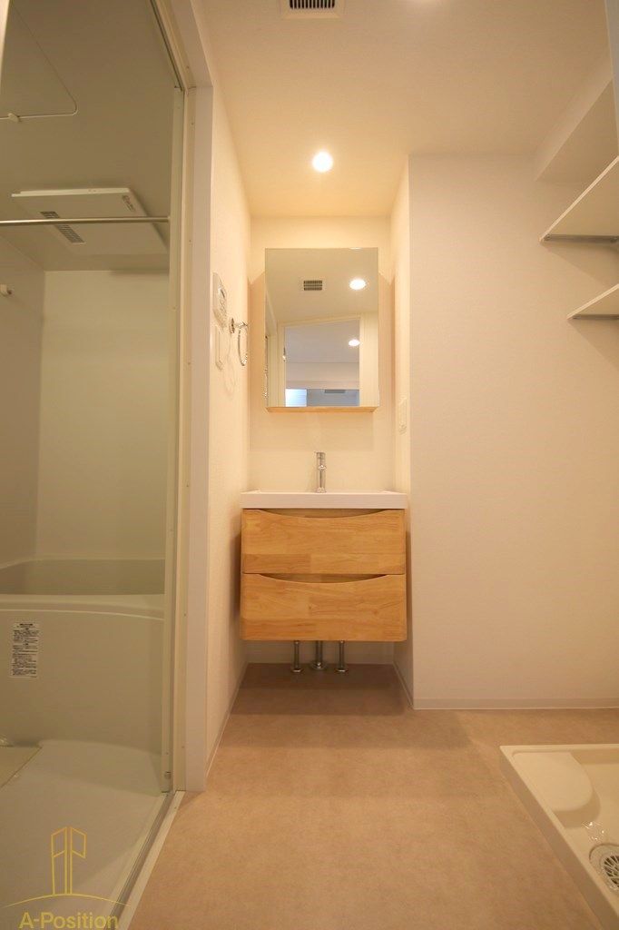 洗面設備　セレニテ心斎橋グランデ