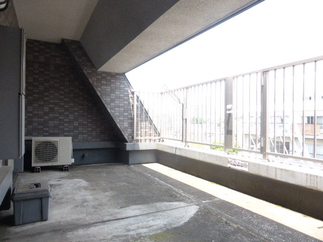 バルコニー　バルコニー※別部屋参考写真