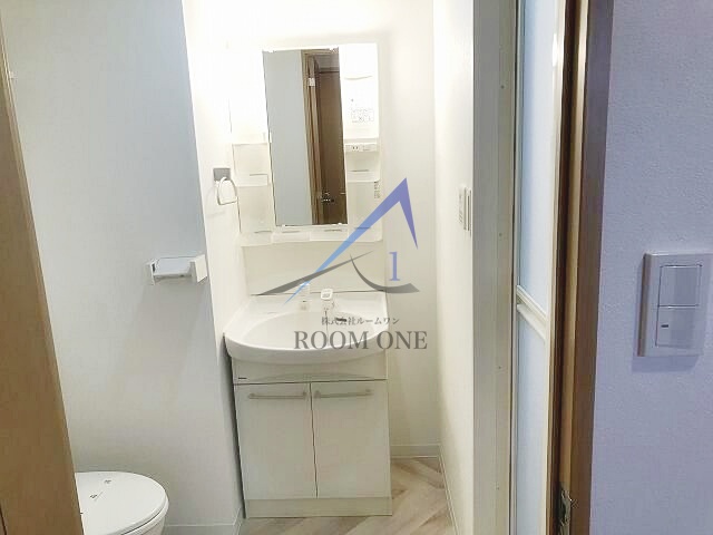 洗面設備　洗面台です。