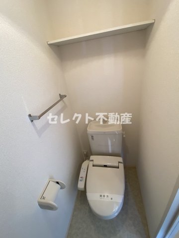 トイレ　【ラ・ステュディオ】トイレ