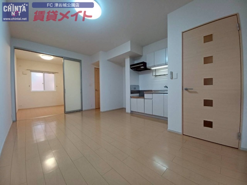 居室・リビング　同タイプ部屋写真です。