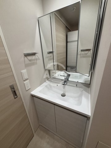 その他　リビエナ　グラン　新梅田　玄関