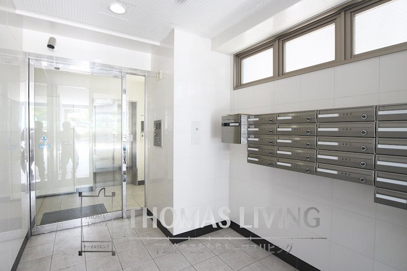 ロビー　明るいロビーです。