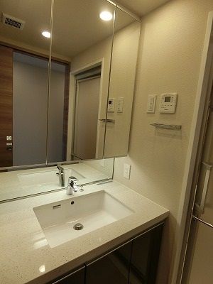 洗面設備　☆嬉しい独立洗面台☆