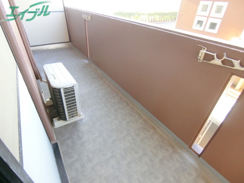 バルコニー　同物件別室写真