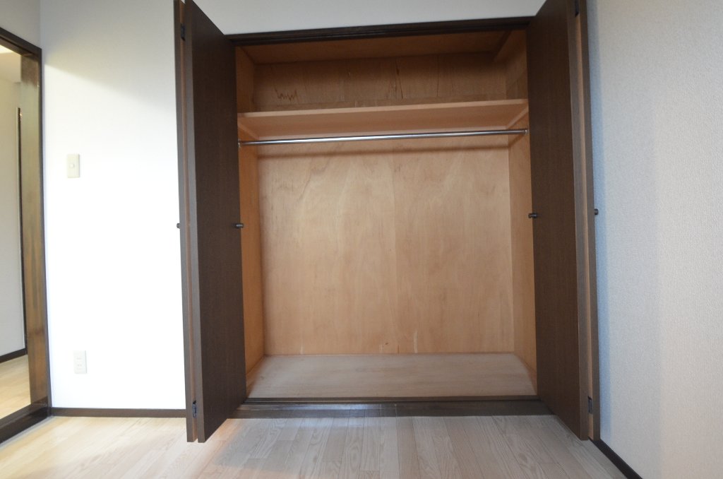 収納　クローゼット