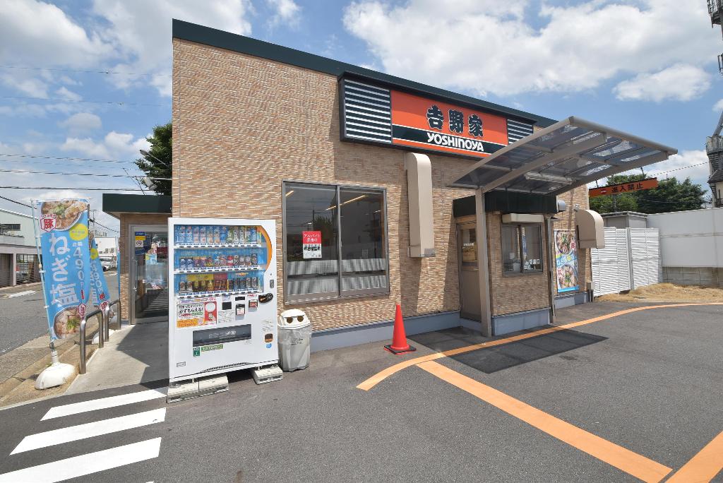 その他　吉野家小割通店（その他）まで565m