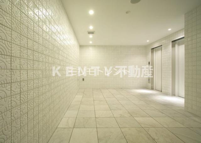 ロビー　建物の内部です