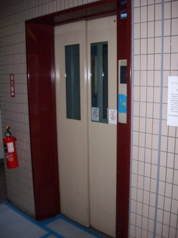 その他共有部分　エレベータあります