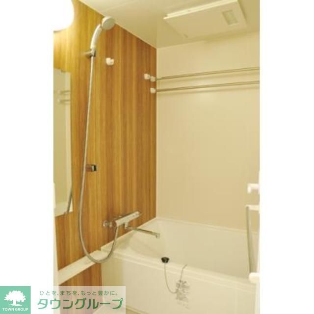 バス・シャワールーム　※写真は同タイプ住戸です。