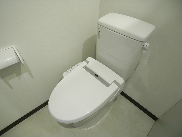 トイレ　ウォシュレット☆