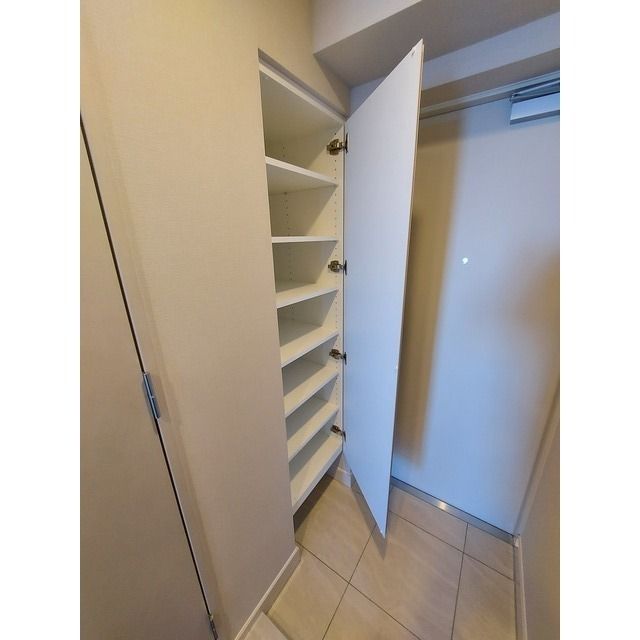 その他設備　シューズボックス