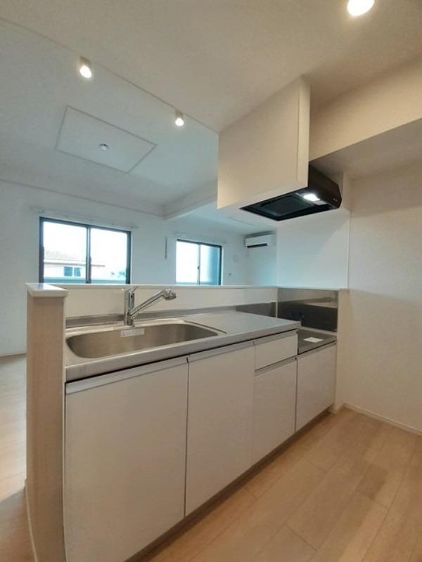 キッチン　図面と現状に相違がある場合には現状を優先