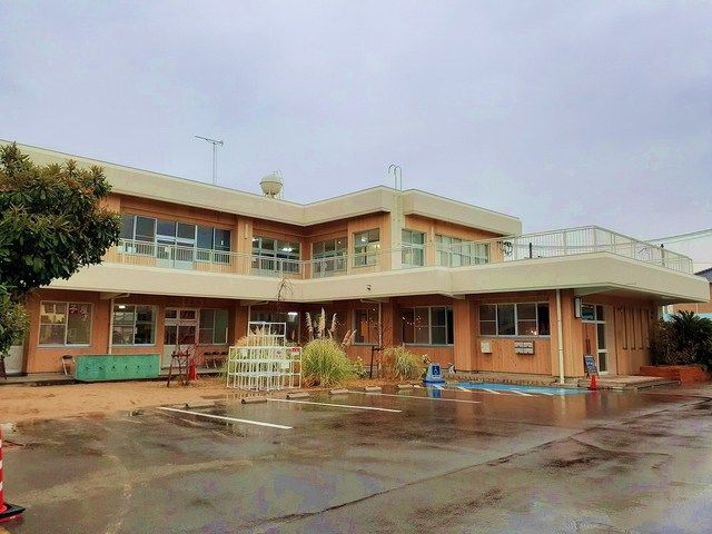 飲食店　シカゴテラス様（飲食店）まで60m