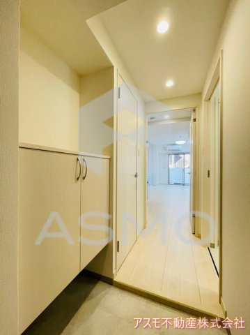 玄関　同マンション別部屋　参考写真