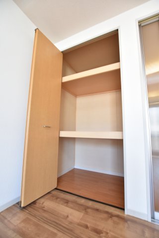 収納　画像は別号室。ご参考にどうぞ