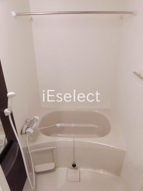 バス・シャワールーム　キレイなバスルーム