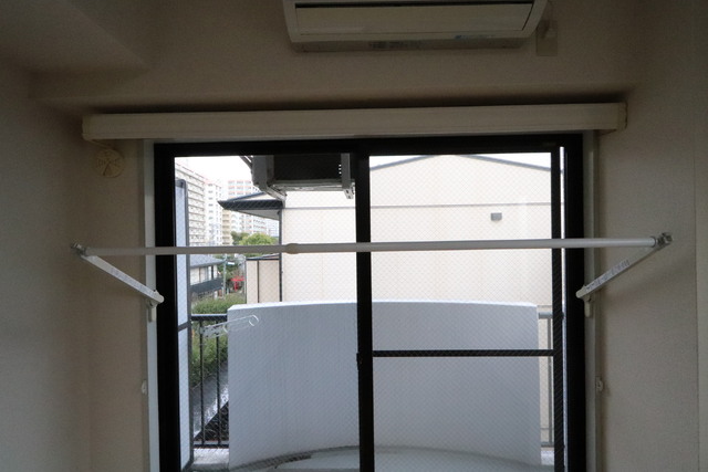 その他設備　♪室内物干しラックあり