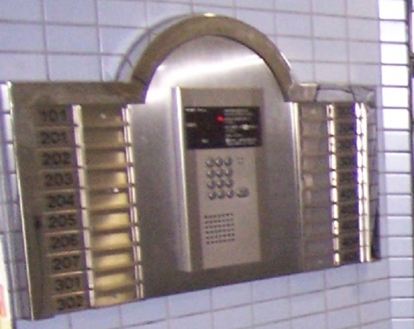 セキュリティ　★オートロック★（１０１号室のみ非対応）