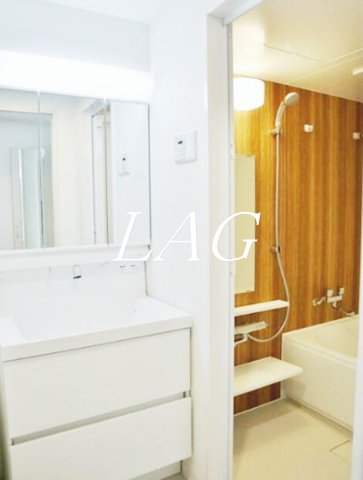 洗面設備　洗面台です。