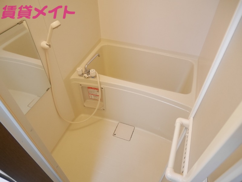 バス・シャワールーム　同物件別室写真