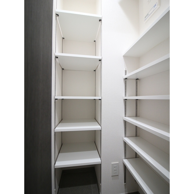 その他設備　シューズインクローゼット
