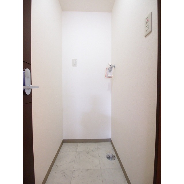 その他　洗濯機置き場