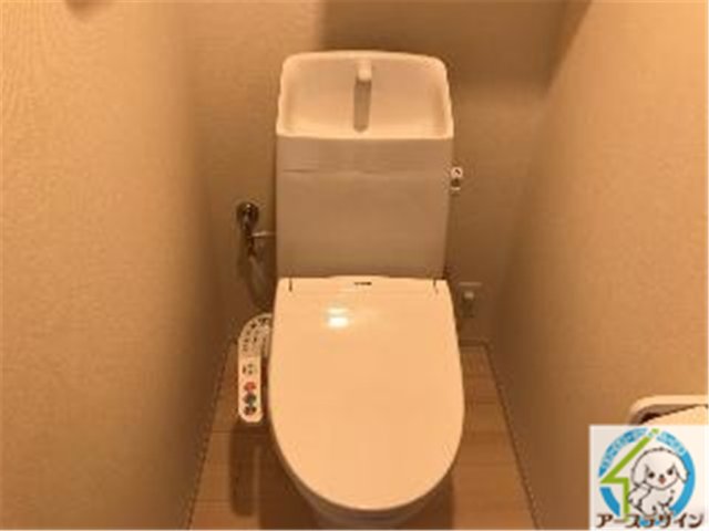 トイレ　パース写真