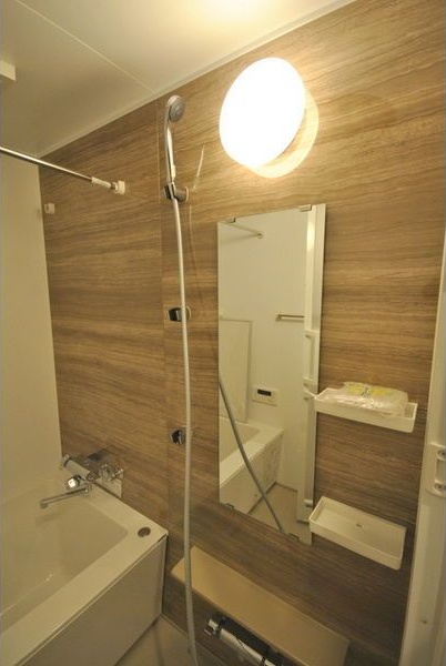 バス・シャワールーム