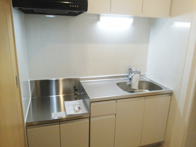 キッチン　広々キッチン