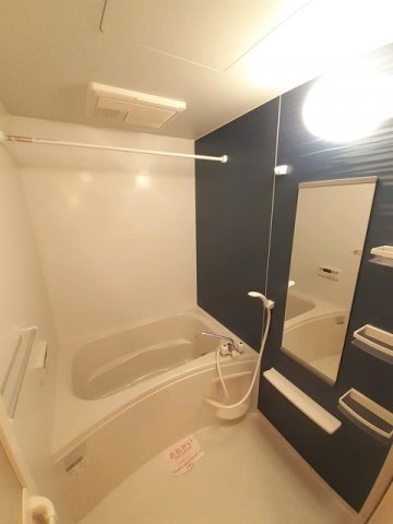 バス・シャワールーム　日々の疲れを癒すお風呂付です